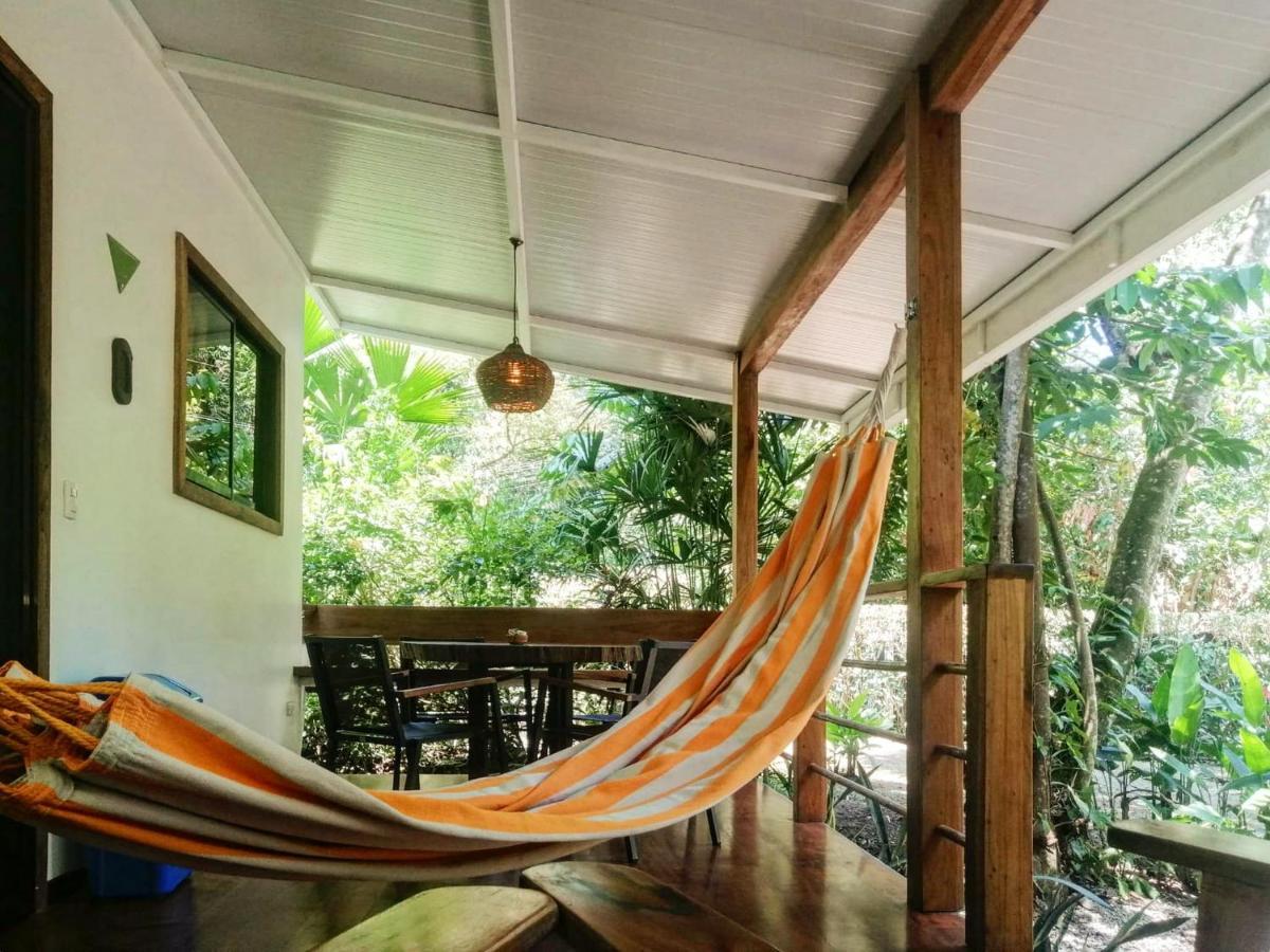 Little Yemanja Bungalow Puerto Viejo de Talamanca Exteriör bild